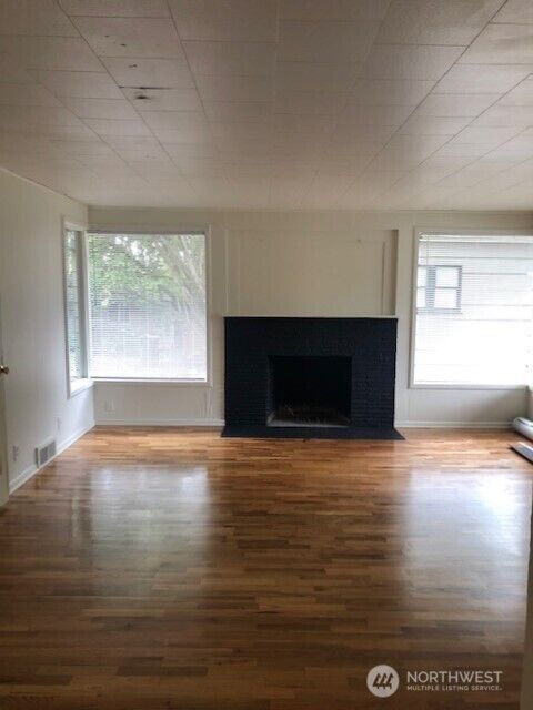 Property Photo:  5518  25th Avenue NE  WA 98105 