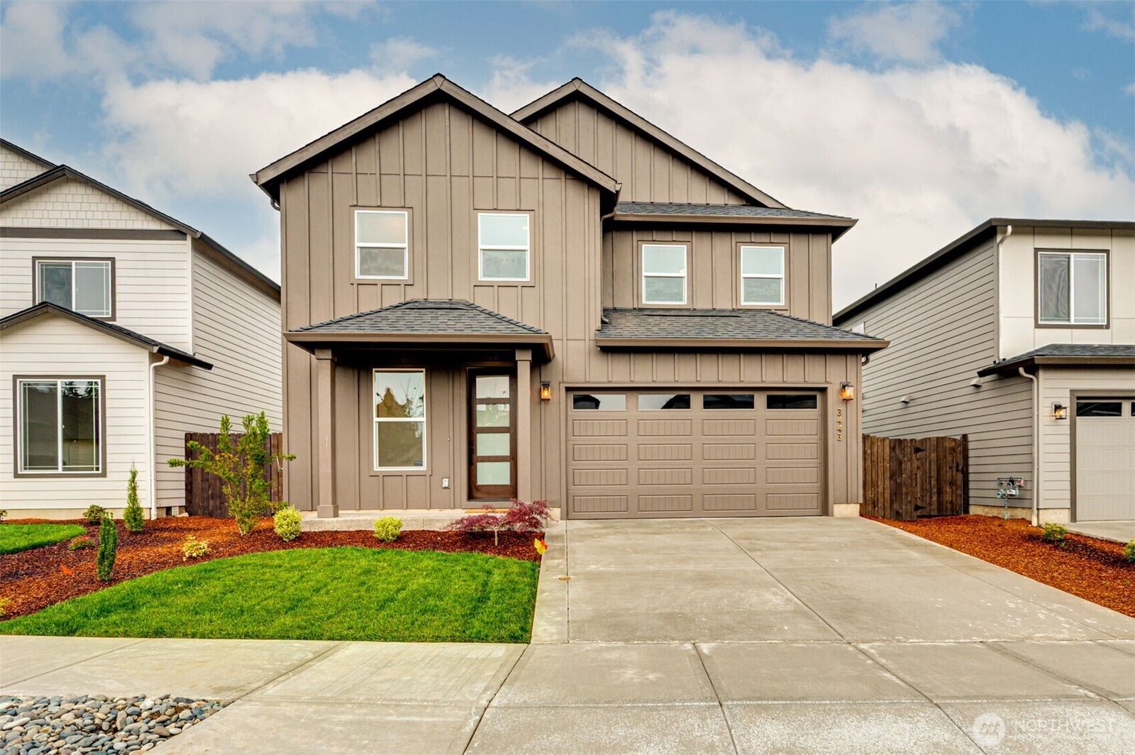 Property Photo:  3443 SE 8th Avenue  WA 98604 