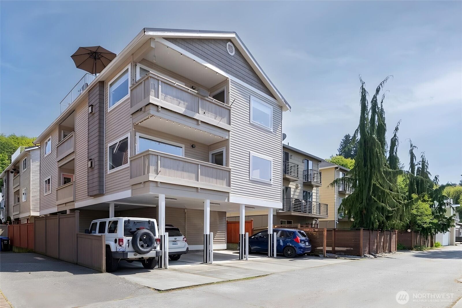 Property Photo:  2443  55th Avenue SW 2A  WA 98116 