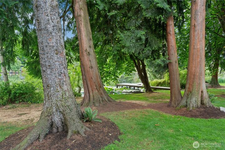 Property Photo:  1132 N 198th Street C302  WA 98133 