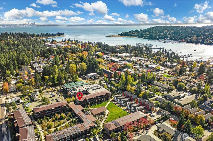 Property Photo: 363 Ambrose Lane NW L301 WA 98110