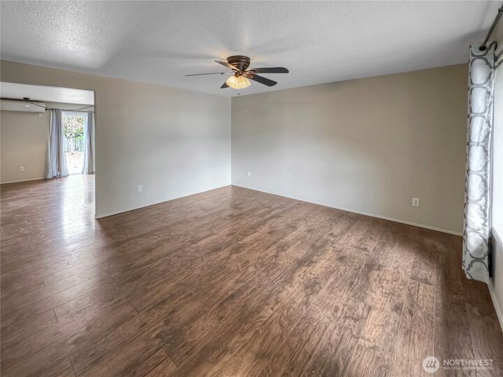 Property Photo: 14405 SE 7th Street WA 98683
