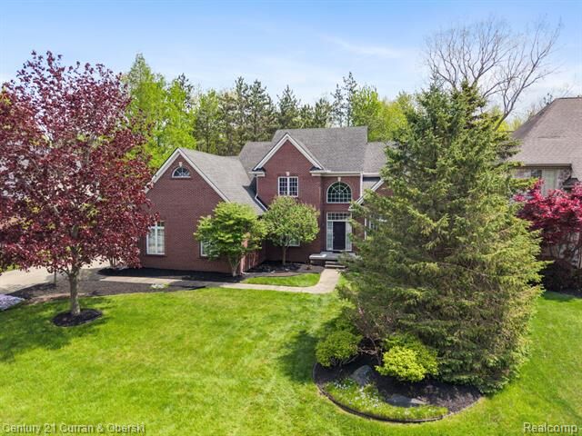 Property Photo: 27852 Larson Lane MI 48331