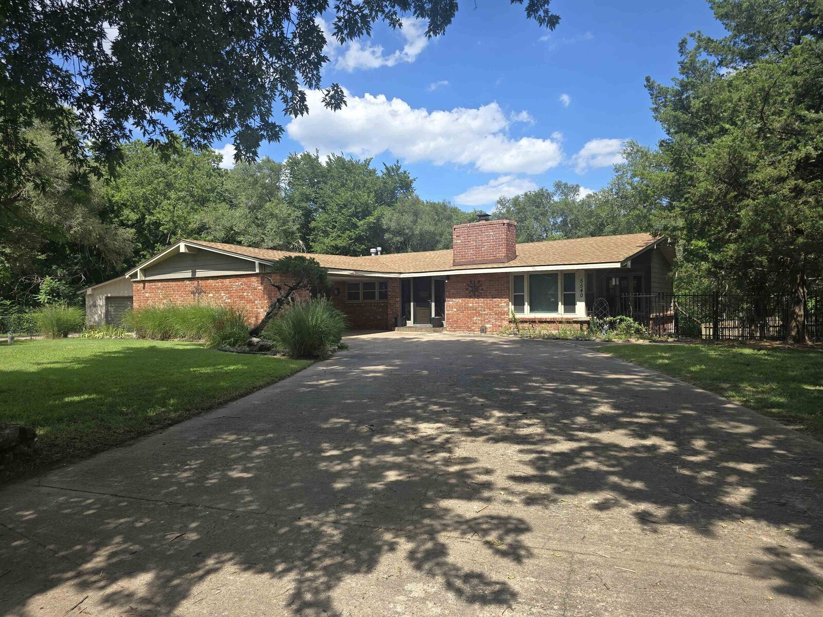 Property Photo:  5540 N Porter  KS 67204 