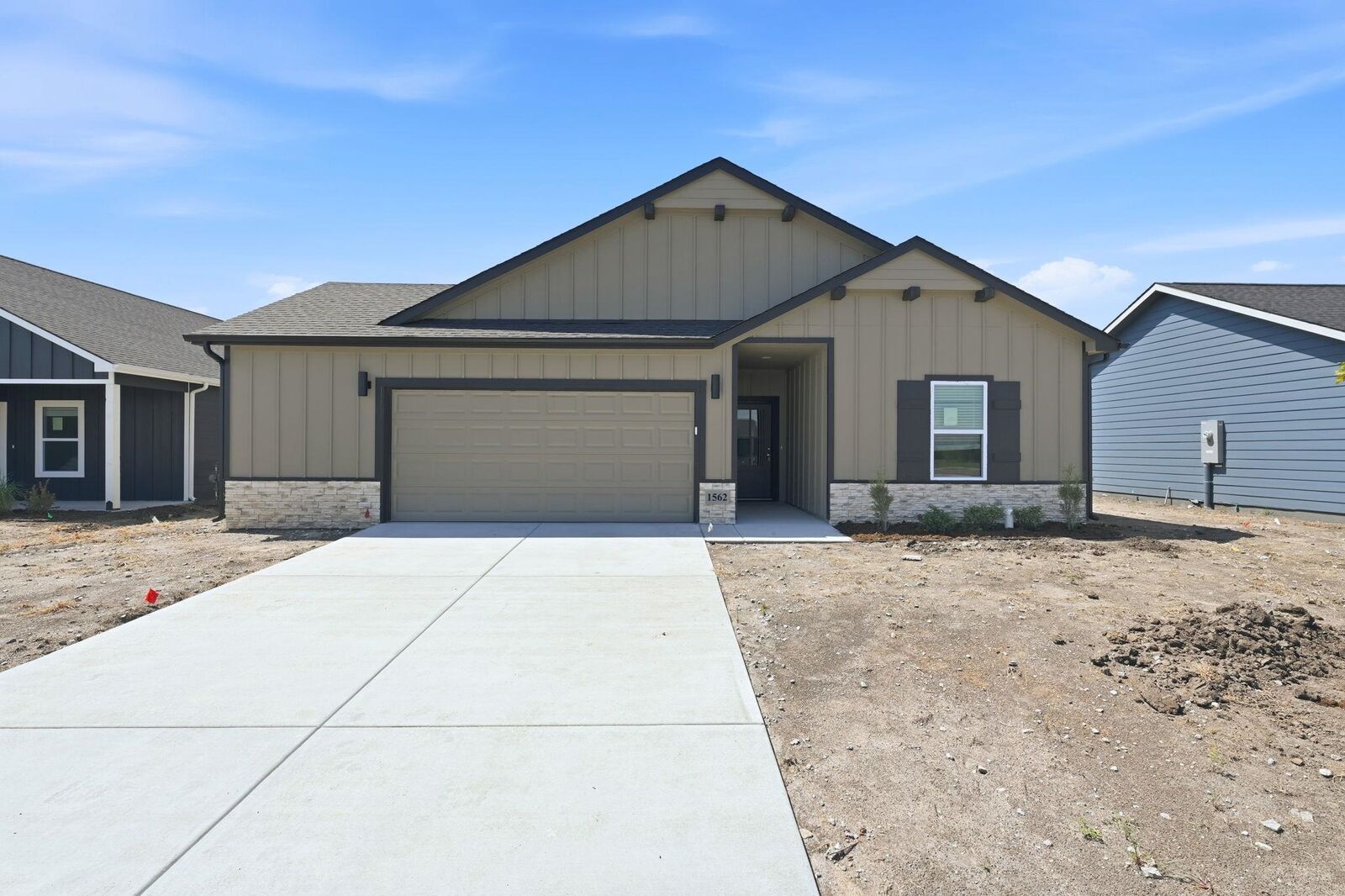 Photo de la propriété: 1562 N Emerald Valley Dr KS 67110