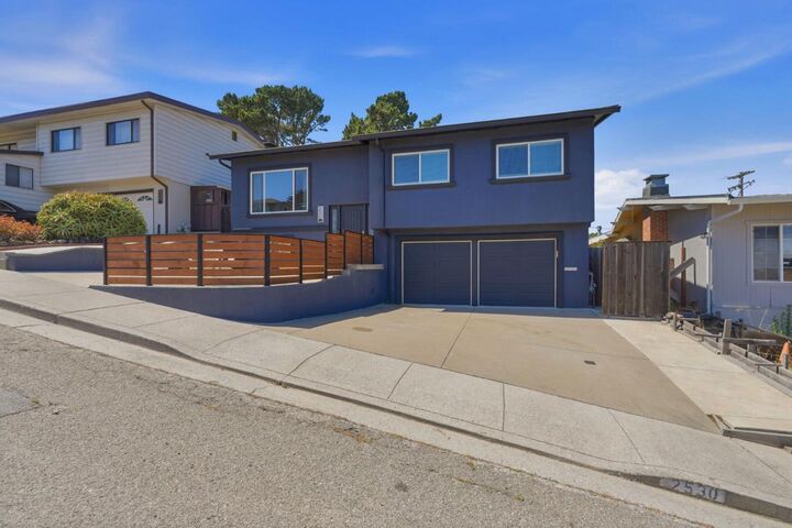 Property Photo: 2530 Cottonwood Drive CA 94066