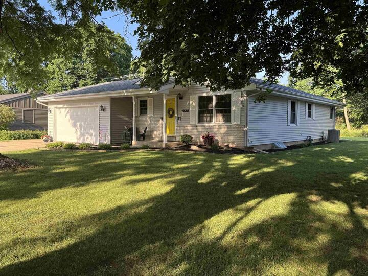Property Photo: 1938 Bootmaker Drive WI 53511