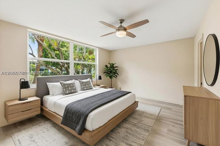 Property Photo: 4025 N Federal Hwy 226C FL 33308