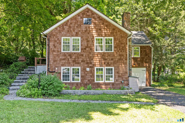 Property Photo:  67 East Litchfield Road South  CT 06759 