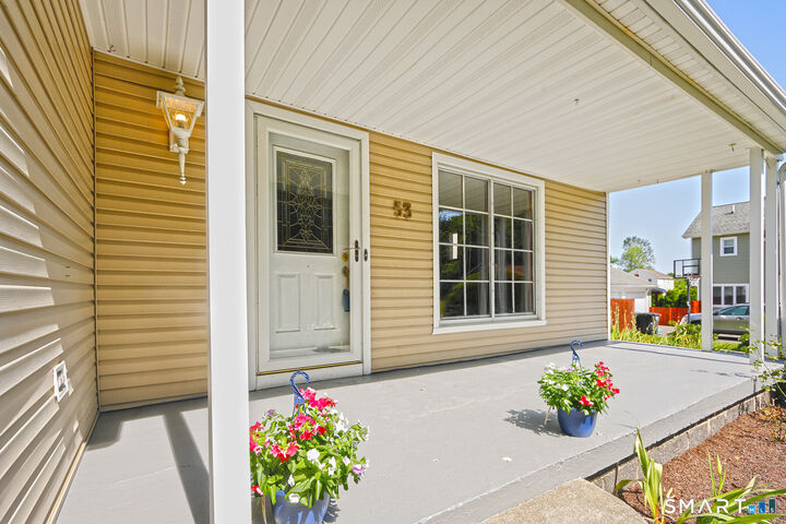 Property Photo:  53 Raycroft Street  CT 06461 
