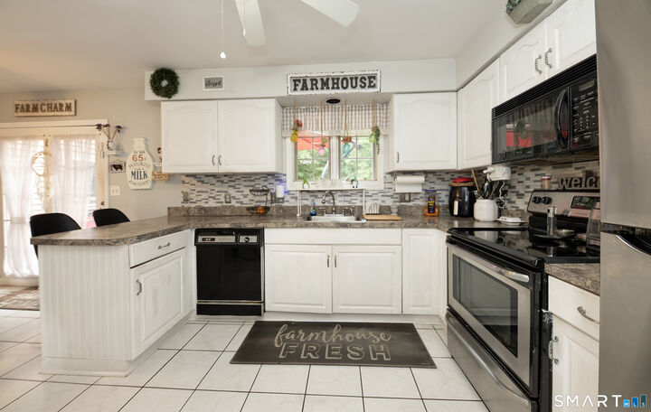 Property Photo: 112 Leigh Drive CT 06512