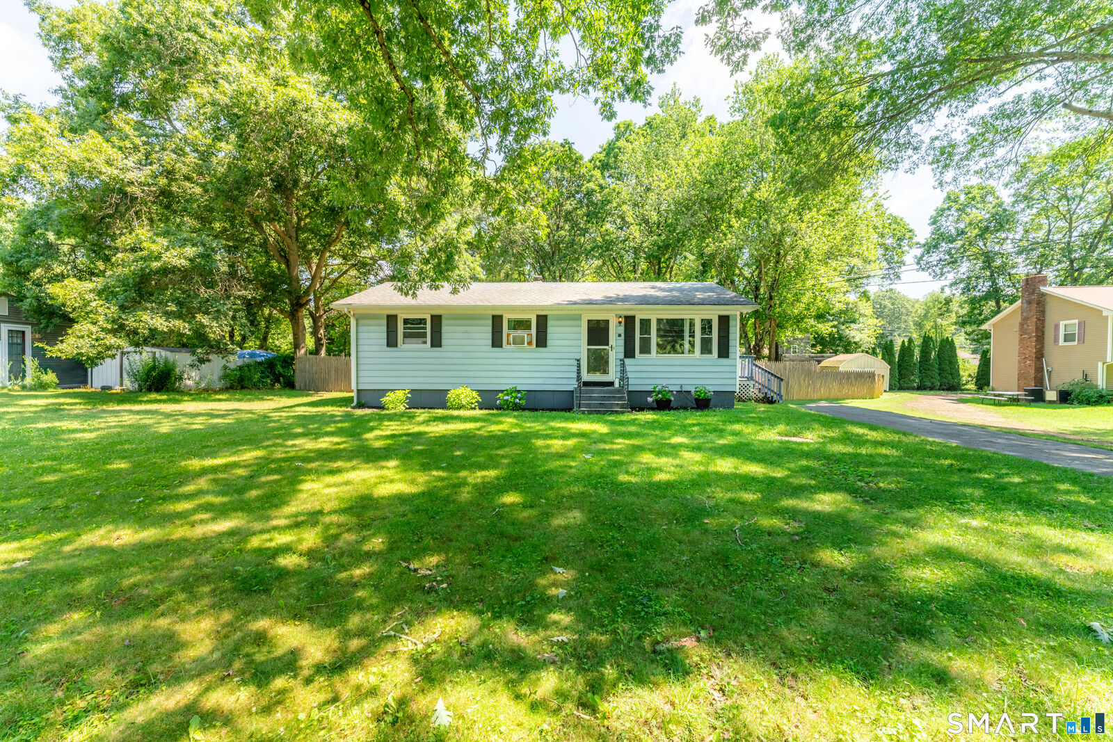 Property Photo:  13 South Street  CT 06374 