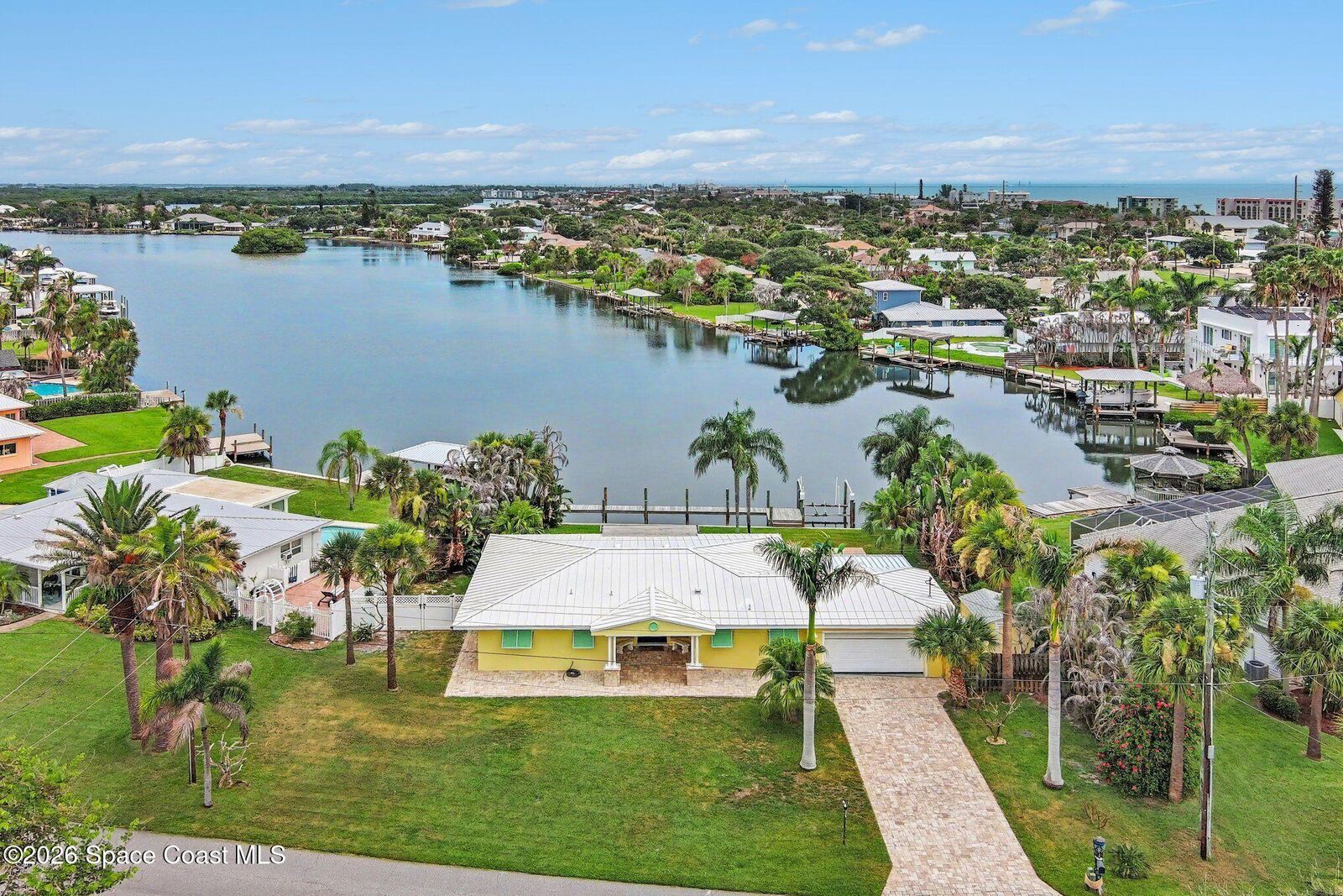Property Photo:  1540 Bay Shore Drive  FL 32931 