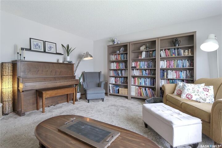 Property Photo: 5 Shaw Place SK S0H 0B0