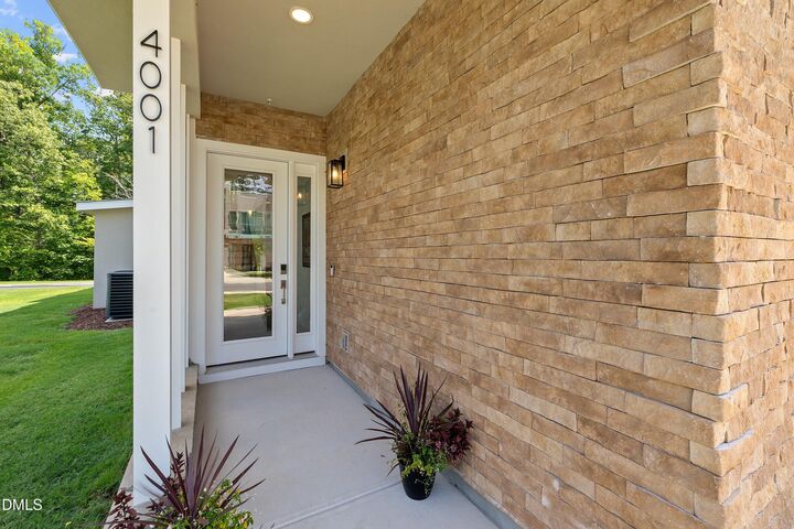 Property Photo:  4001 Southpoint Landing Way  NC 27707 