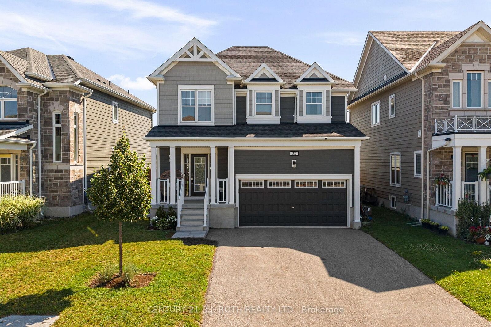 Property Photo:  32 Sandhill Crane Drive  ON L9Z 0J6 