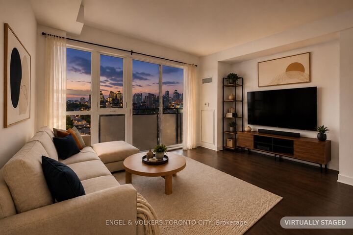 Property Photo: 156 Portland Street 606 ON M5V 0G1
