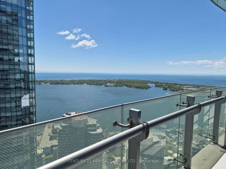 Property Photo: 12 York Street 5202 ON M5J 0A9