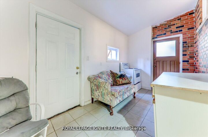 Property Photo:  4010 Ellesmere Road Bsmt  ON M1C 1J2 