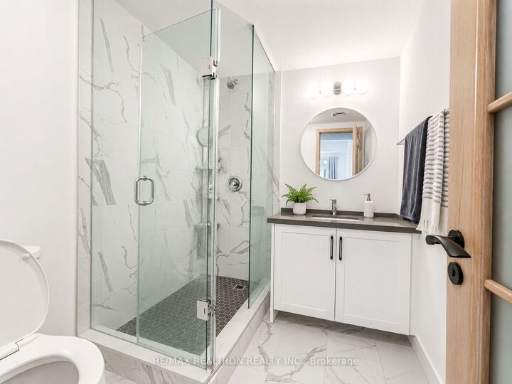 Property Photo:  60 Morecambe Gate C311  ON M1W 2N6 