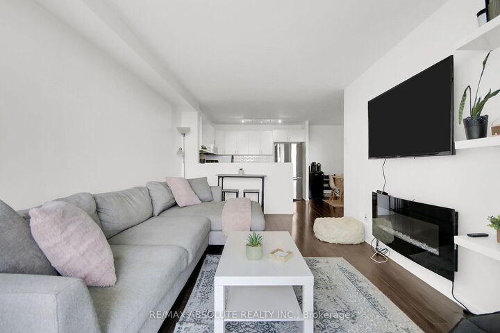 Property Photo: 1380 Prince Of Wales Drive 1403 ON K2C 3N5