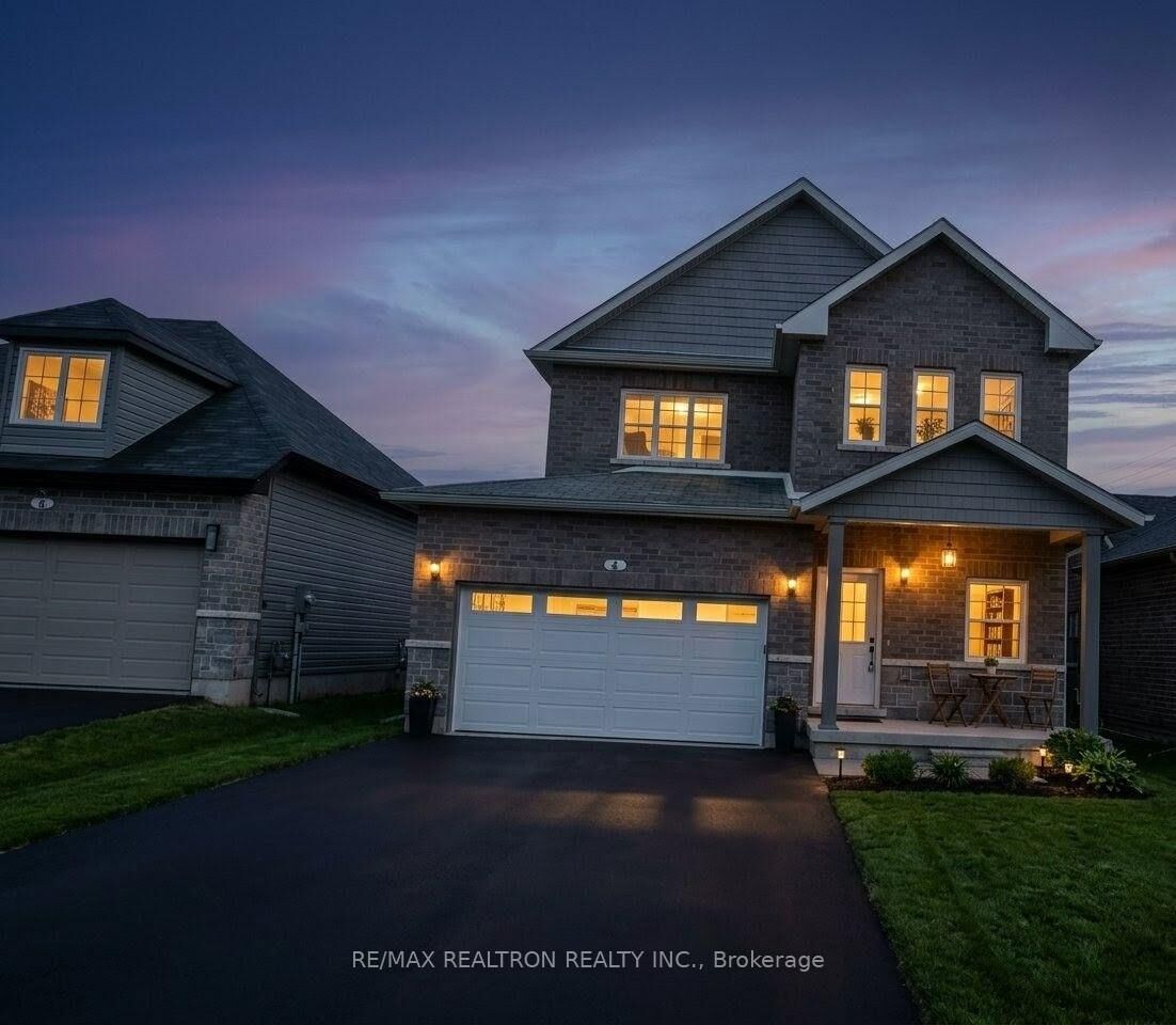 Property Photo: 4 Braeburn Street ON K0K 1H0