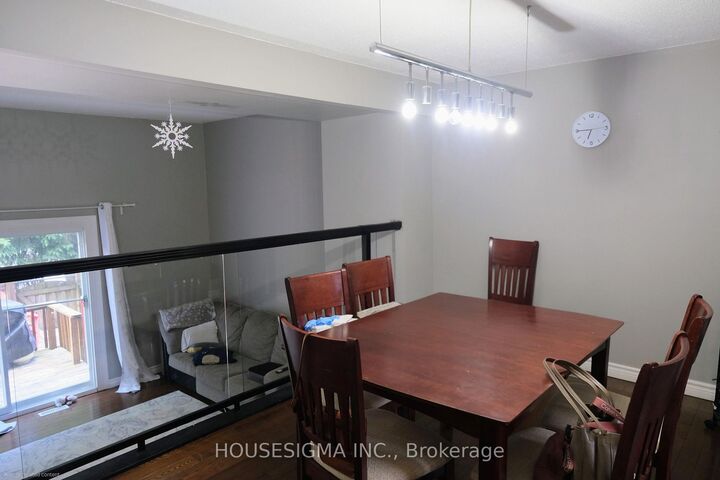 Property Photo:  159 Sandringham Crescent 88  ON N6C 5A9 