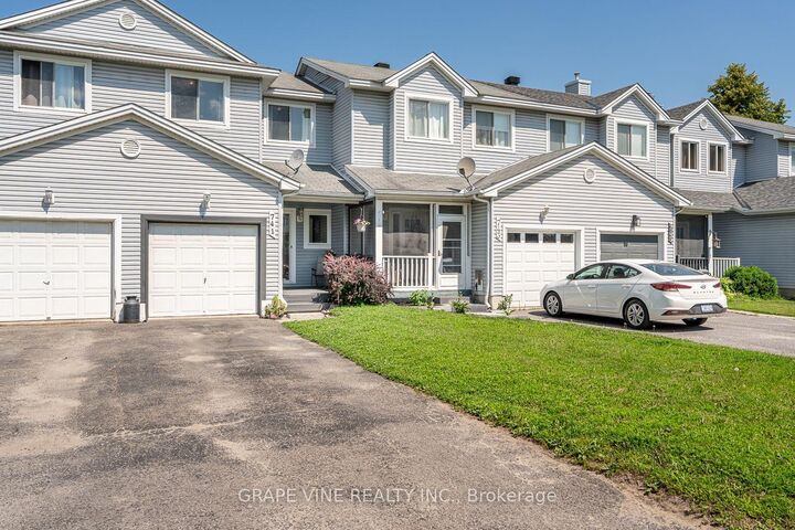 Property Photo: 741 Maley Street ON K0G 1J0