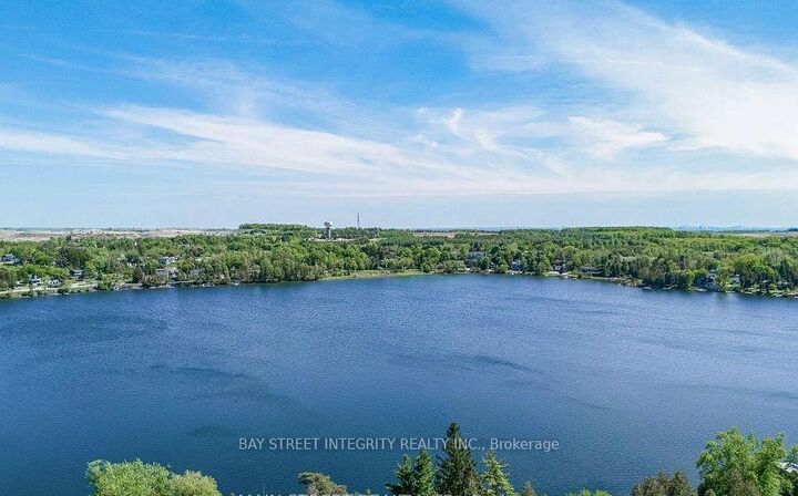 Property Photo: 29 Balson Boulevard ON L4A 7X3