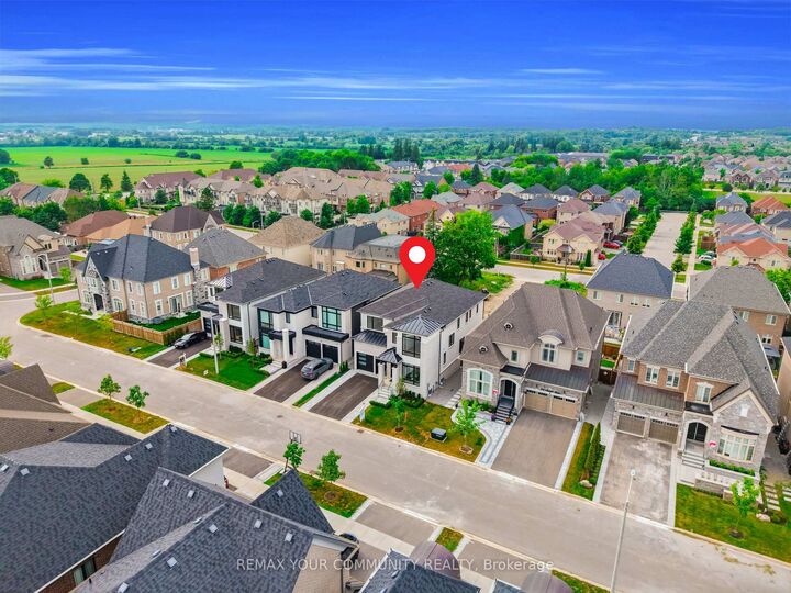 Property Photo:  23 Menotti Drive  ON L4E 2Z2 