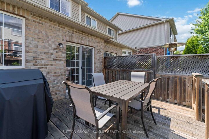 Property Photo:  74 Cole Street  ON L8B 0R3 