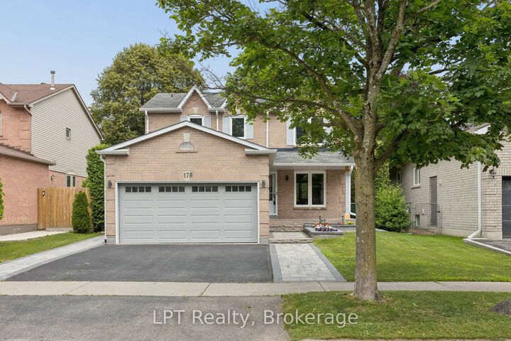 Property Photo:  178 Sandringham Drive  ON L1E 2A5 