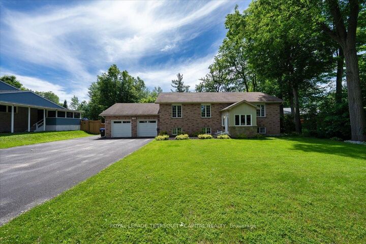 Property Photo:  1192 St. Vincent Street  ON L9X 0R2 