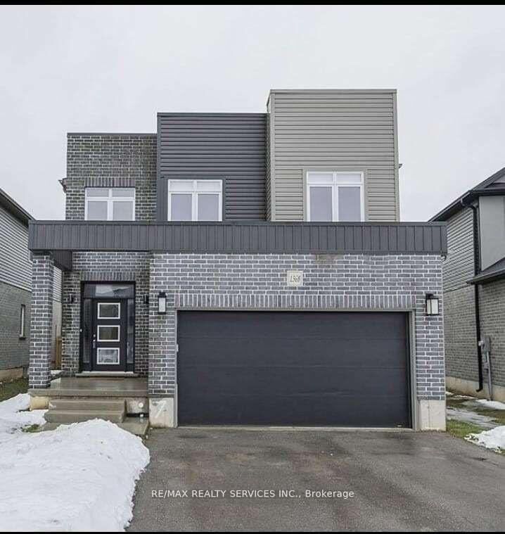 Property Photo: 1368 Lawson Road ON N6G 0E2