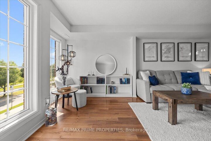 Property Photo:  793 Longfields Drive  ON K2J 5N2 