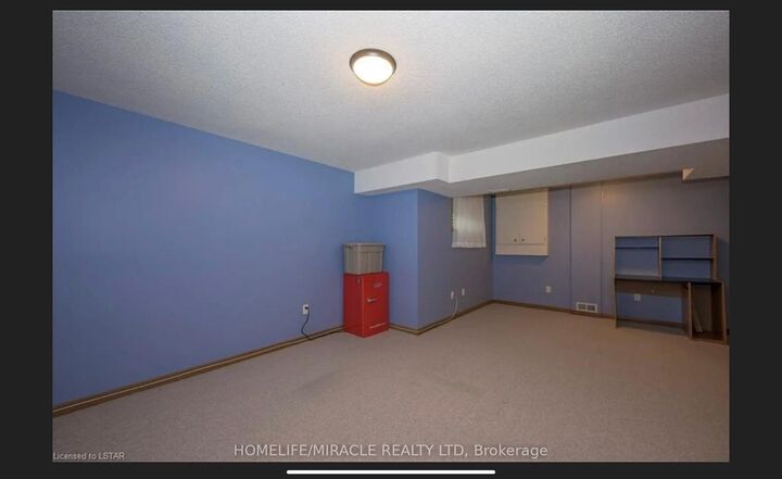 Property Photo: 195 Barker Street 7 ON N5Y 1Y2