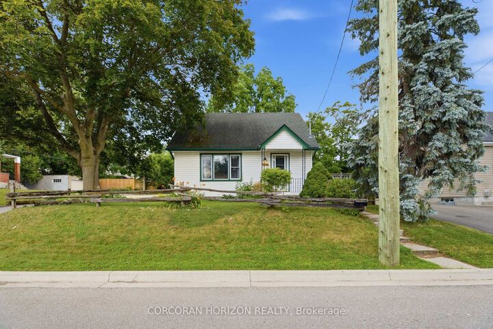 Property Photo:  180 Melrose Street  ON N3H 4A4 