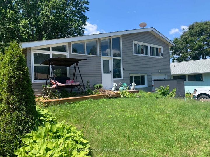 4 Kelvin Crescent — photo 1
