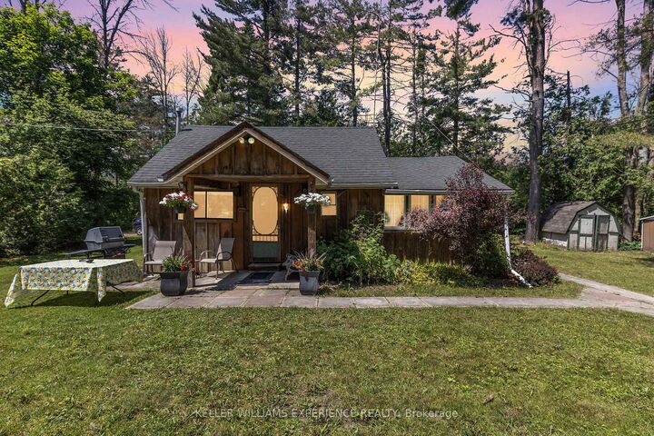 Property Photo: 10 Simcoe Road ON L0L 2E0