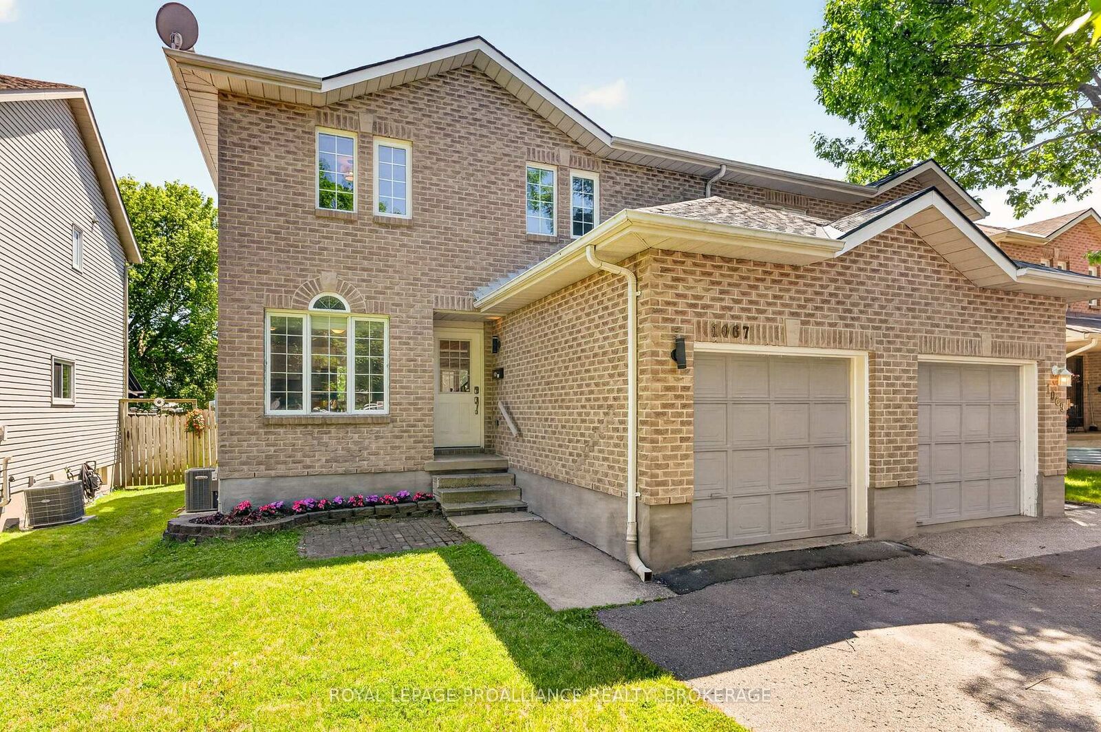 Property Photo: 1067 Acadia Drive ON K7M 8V7