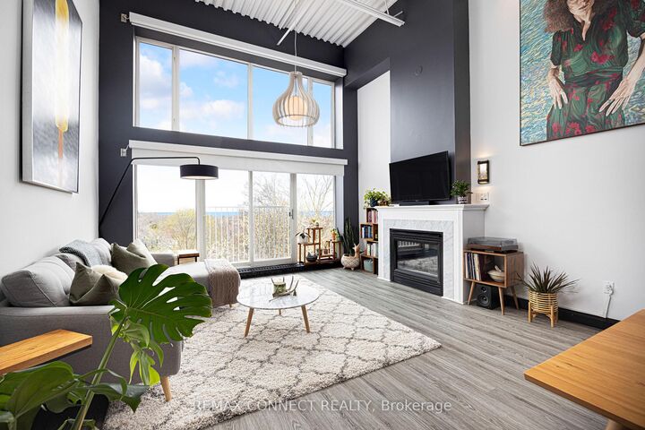 517 Kingston Road 4 — photo 1