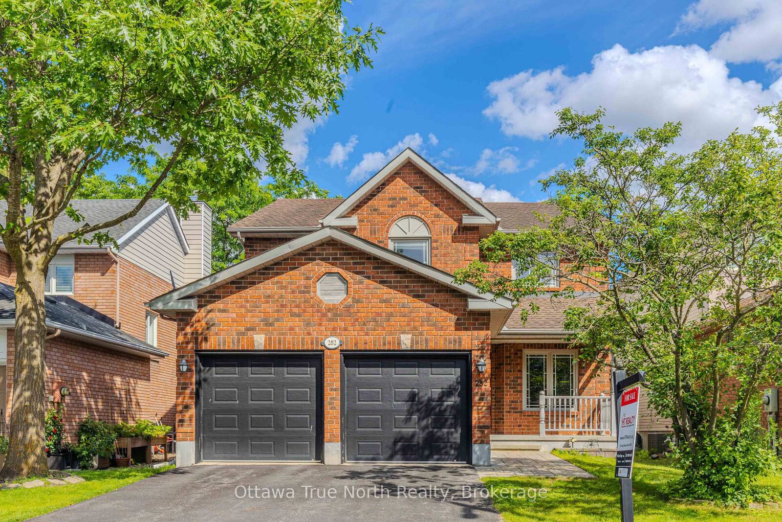 Property Photo: 282 Knudson Drive ON K2K 2N8