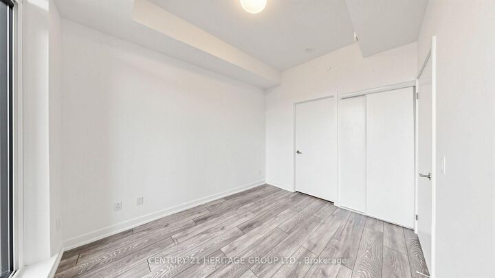 Property Photo: 8888 Yonge Street 622 ON L4C 5V6