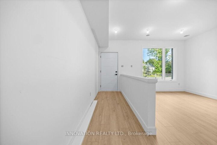 Property Photo: 486-1 Wentworth Avenue ON K2B 5K1