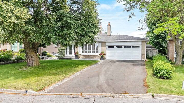 37 Fleance Drive — photo 1