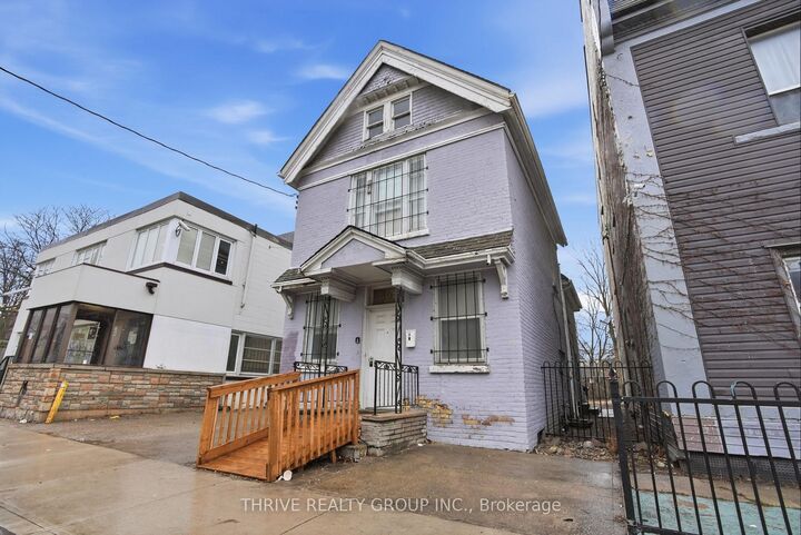 Property Photo: 532-538 Dundas Street ON N6B 1W6