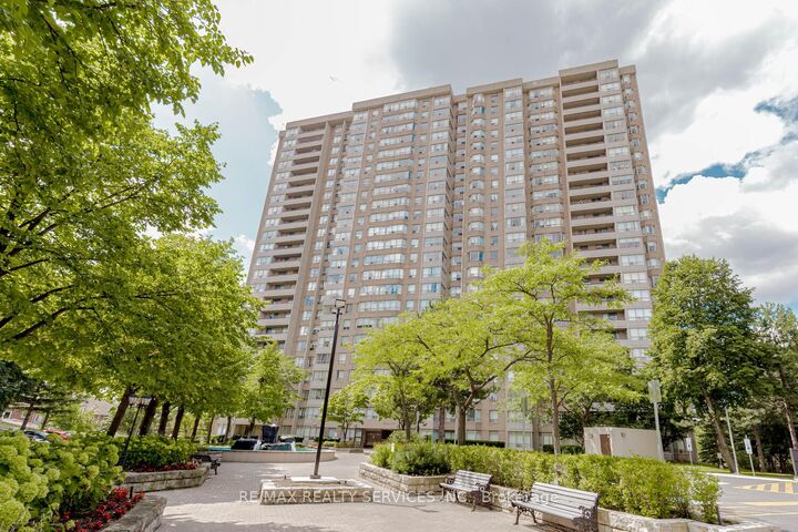 30 Malta Avenue 308 — photo 1