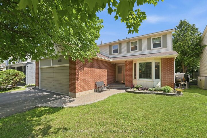 Property Photo:  6126 Vineyard Drive  ON K1C 2N6 