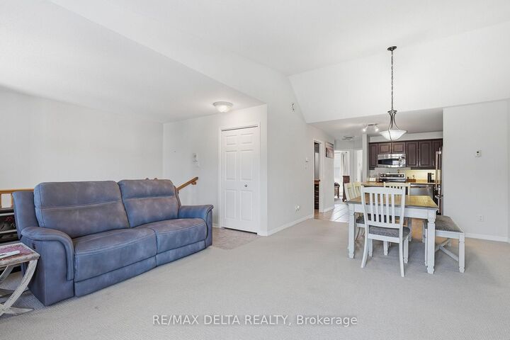 Property Photo:  204 Eliot Street 603  ON K4K 0G4 
