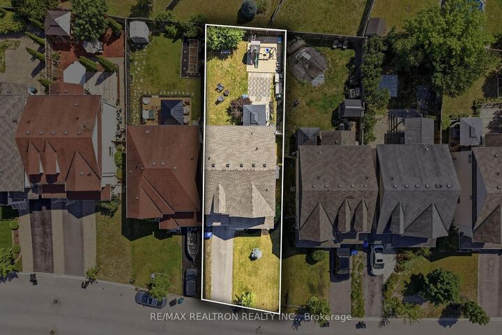 Property Photo: 273 Greenwood Drive ON L0M 1B4